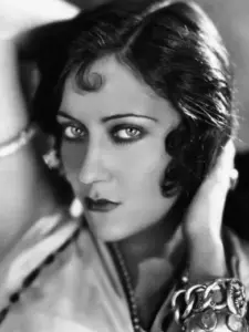Gloria Swanson