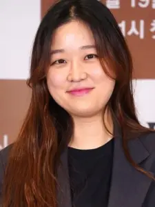 Sim Na-yeon