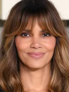 Χάλι Μπέρι (Halle Berry)