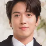 Jung Yong-hwa