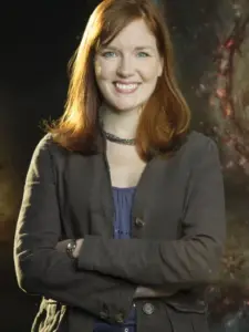 Amber Straughn
