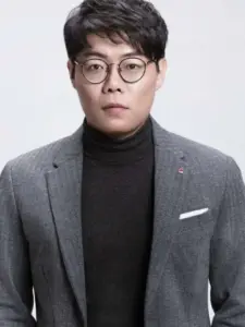 Shi Yi Yue