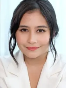 Prilly Latuconsina