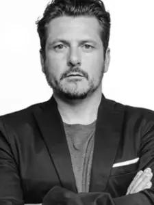 Kike Maíllo