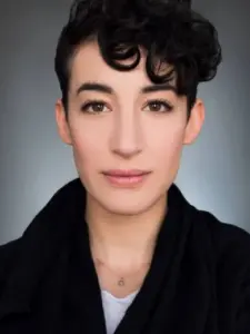 Sara Farb