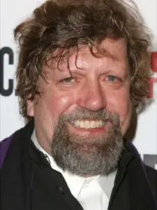 Oskar Eustis