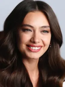 Neslihan Atagül
