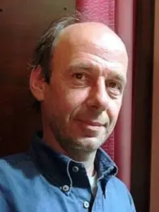 Manuel Poirier