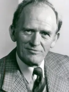 Gordon Jackson