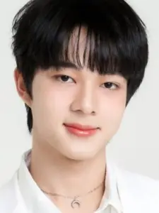 Chawarin Perdpiriyawong