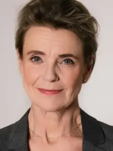 Stina Ekblad