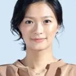 Nana Eikura