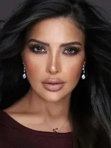 Lamya Tareq