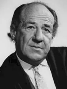 Michael Hordern