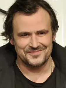 Bartosz Opania