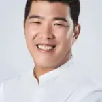 Geun-Woo Jung