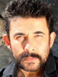 Deepak Tijori
