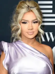 Shirin David