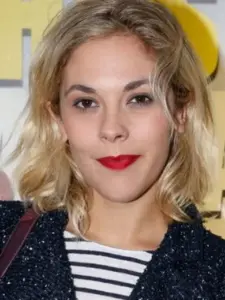 Alysson Paradis