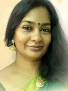 Aadhira Pandilakshmi