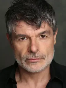 Nacho Guerreros
