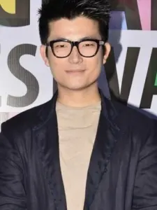 Meiyang Chang