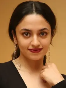 Malavika Nair (Malvika Nair)