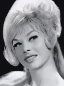 Rita Alexander