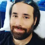 Julián Barrett