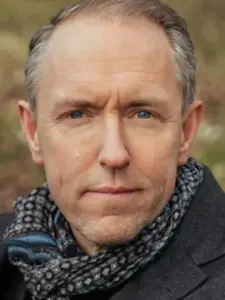 Mattias Klum