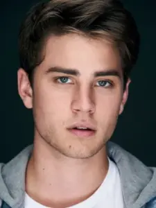 Carson Rowland