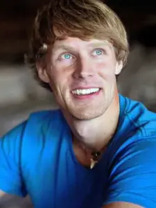 Nalle Hukkataival