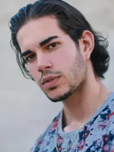 Adrian De Armas