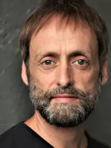Daniel Knight