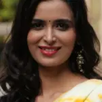 Meenakshi Dixit