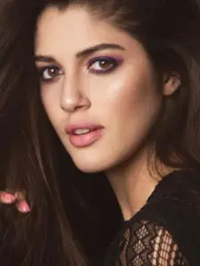 Izabelle Leite