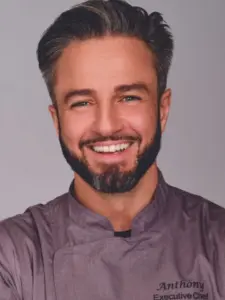 Anthony Bar