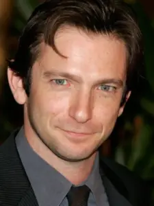 Dan Futterman