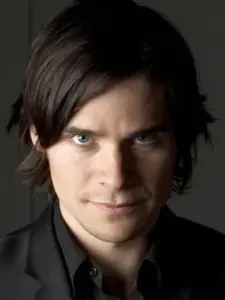 Hans Matheson