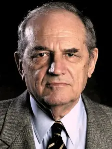 Steven Hill
