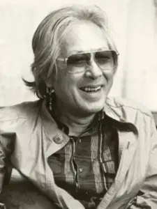 Κίντζι Φουκασάκου (Kinji Fukasaku)
