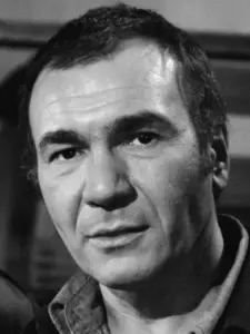 John Colicos