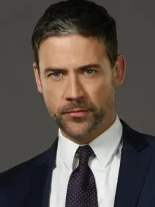 Adam Rayner