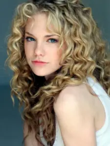 Mackenzie Mauzy
