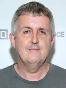 Douglas Mackinnon
