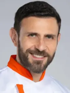 Carlos Ferro