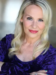 Wendee Lee