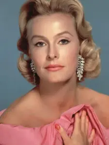 Dina Merrill