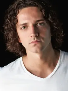 Sebastian Gregory