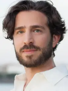 Reza Emamiyeh